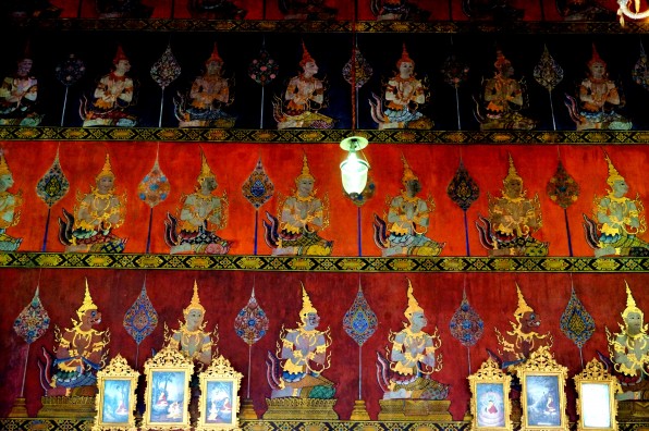 Wat Rakhang khositaram
